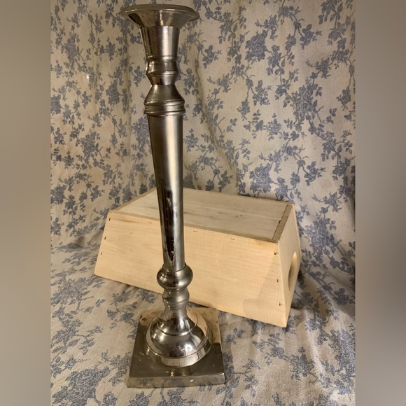 VTG 16" Tall Silver Candlestick with Square Base 2.5lbs - Picture 3 of 10